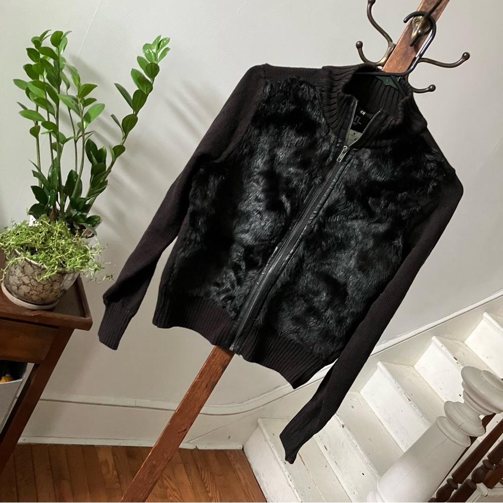 Hip black faux fur sweater bomber jacket H&M | NWT